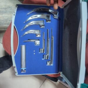 8 Blade Macintosh Laryngoscope Set – Stainless Steel
