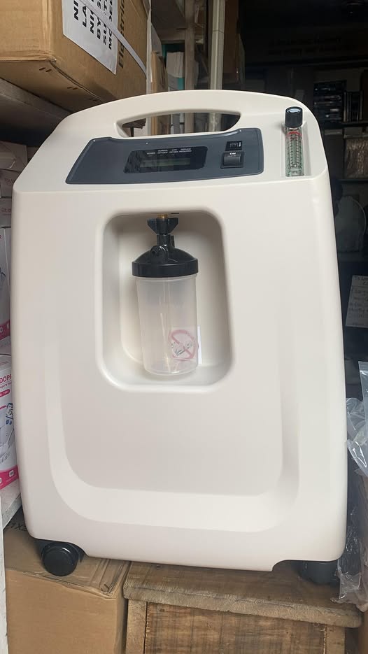 Single Bottle Oxygen Concentrator 10 Litres (AC-10)